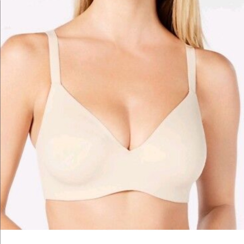 Never Worn Wacoal 851226 Flawless Comfort Seamless Underwire Bra Size 34DDD Nude